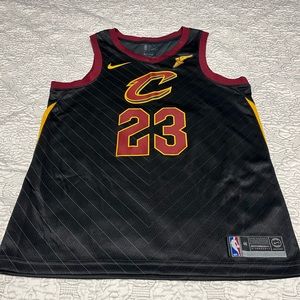Lebron James cavs jersey size large (48) swingman worn 1x